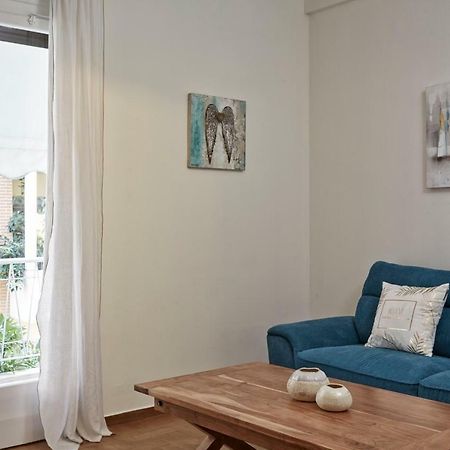 Cozy And Bright 2Bd Apartment In Kolonaki Афины Экстерьер фото